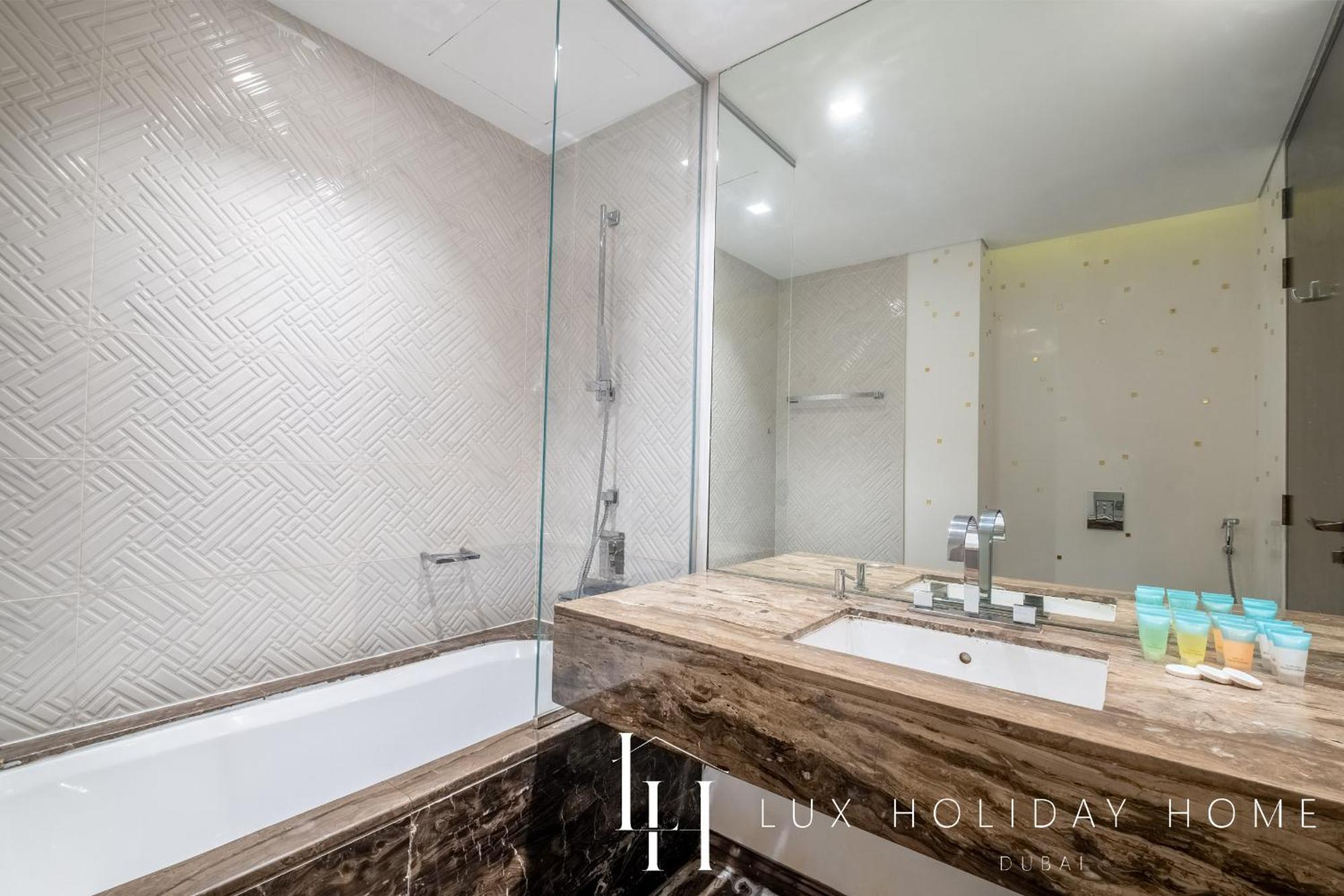 Lux - Lavish Suite With Full Palm Jumeirah View 1 Dubaj Exteriér fotografie