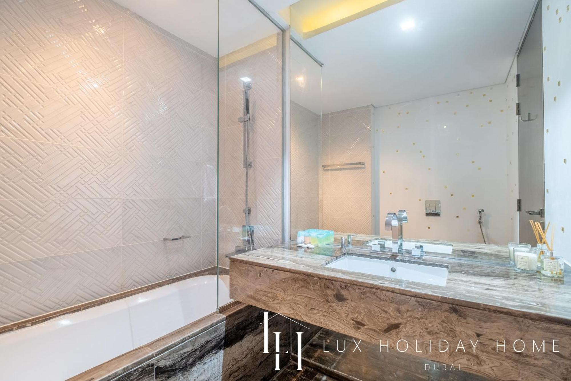 Lux - Lavish Suite With Full Palm Jumeirah View 1 Dubaj Exteriér fotografie